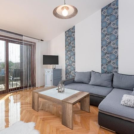 Apartman Gracia Porec Exterior photo