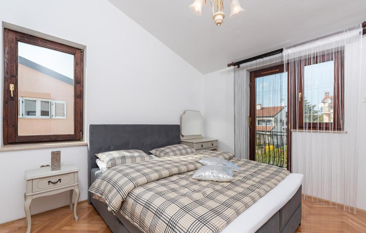 Apartman Gracia Porec Exterior photo
